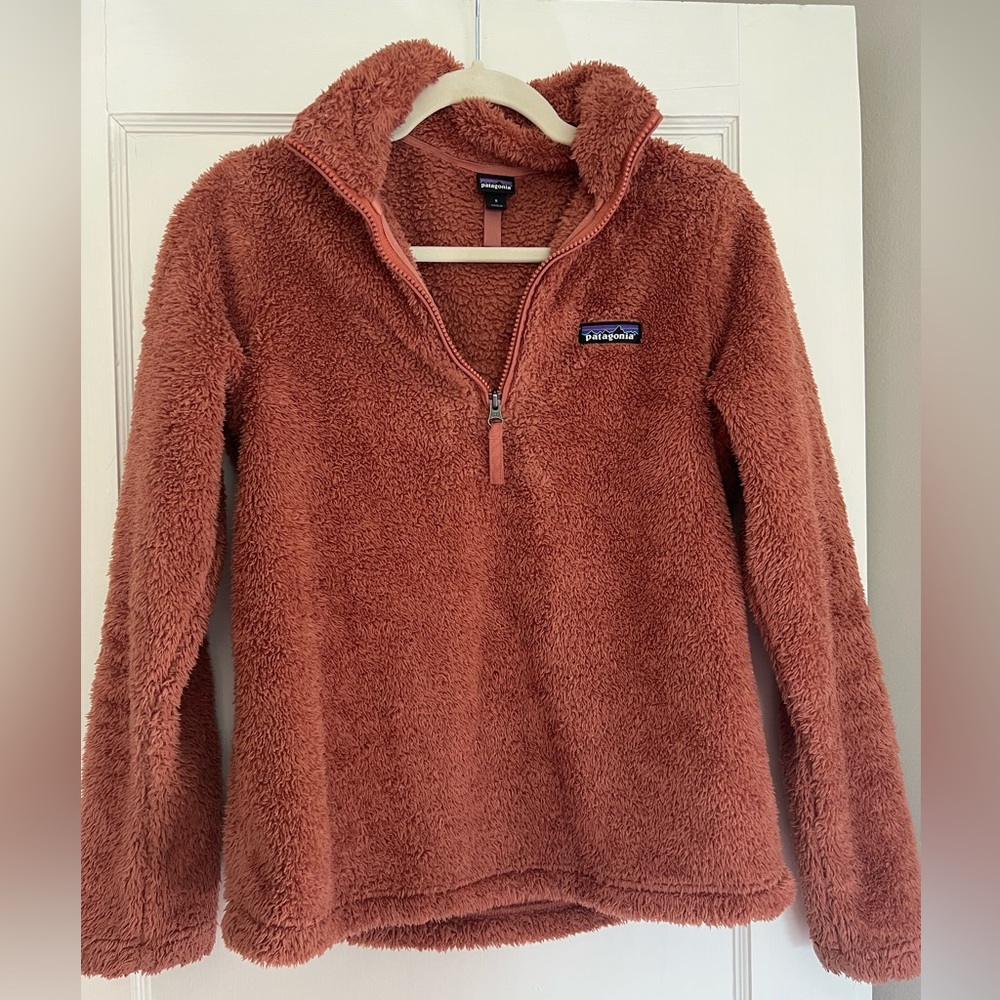 Patagonia Pullover Size Small - image 1